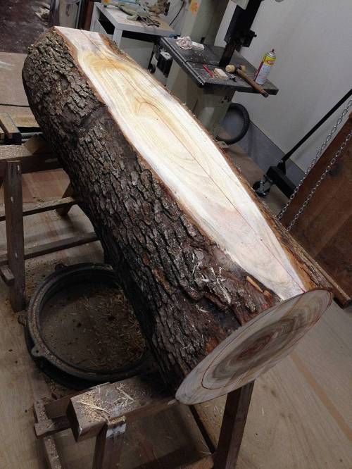 괴이한 목각 인형.jpg