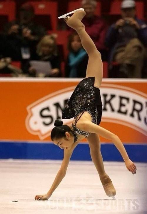 김연아가 머리핀을 줍는 방법