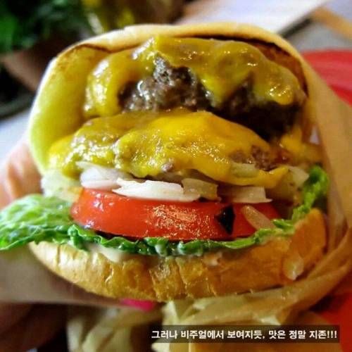 미국의 5대 햄버거.jpg