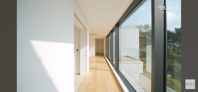 기생충 실사판 집인 성북동 최고급 단독주택.jpg