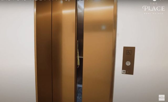 기생충 실사판 집인 성북동 최고급 단독주택.jpg