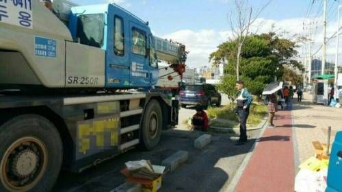 오늘 아침 차에다 대고 노크 한 번 해보셨나요?