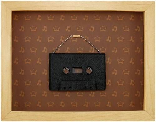 카세트 테이프로 만든 재밌는 작품