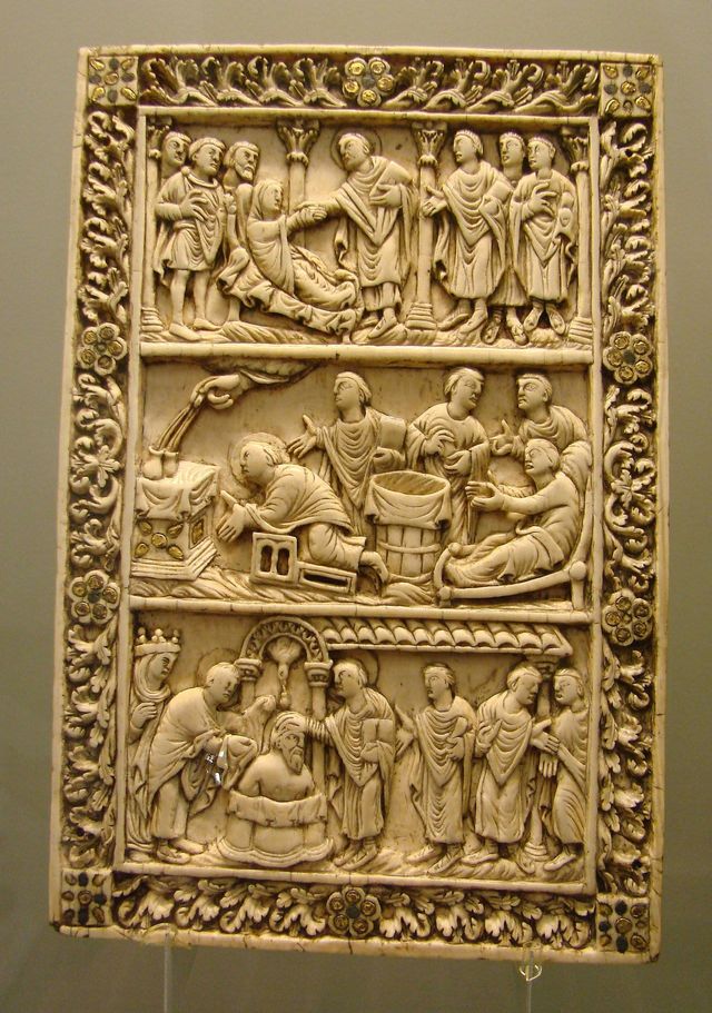 중세 유럽의 책 커버들