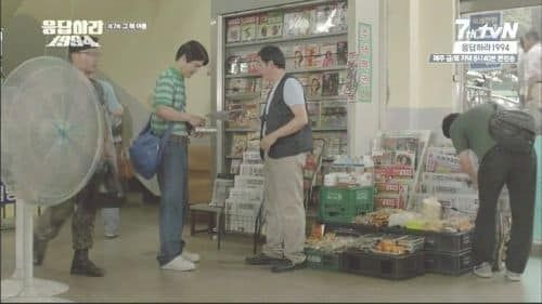 시간을 달리는 군인.jpg