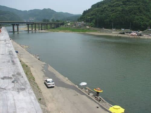 자동차좀 지워주세요.jpg