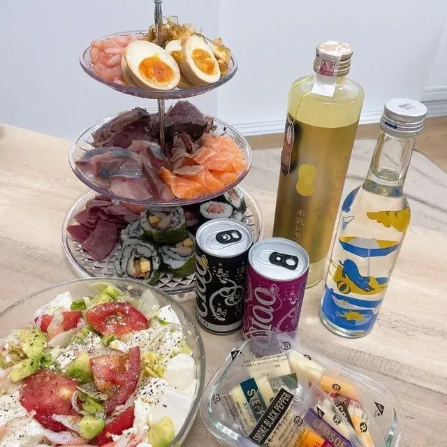 친구들과 가볍게 즐기기 좋은 애프터눈티 세트