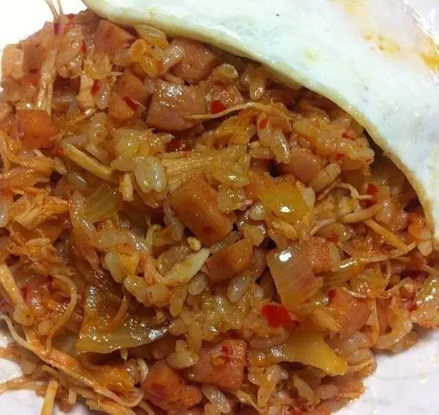 스팸을 사랑하는 사람의 식단