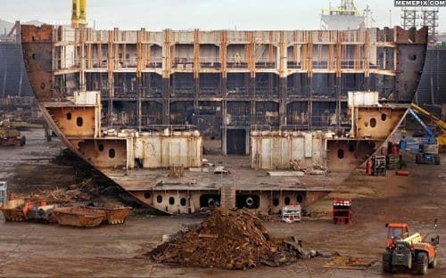 화물선의 절단면.jpg