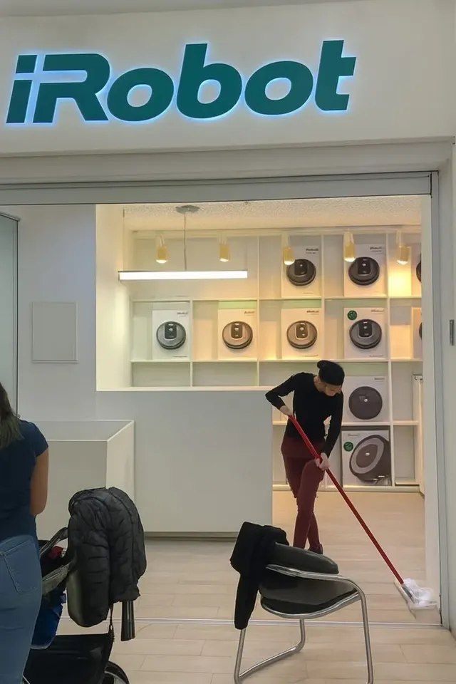 아이러니(모순된) 사진들.jpg