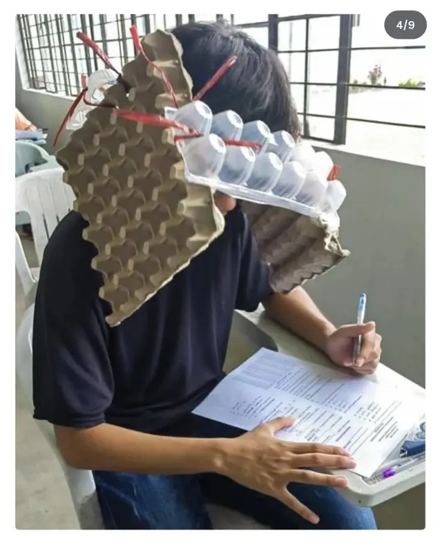 컨닝 방지 모자 만들어오세요.jpg