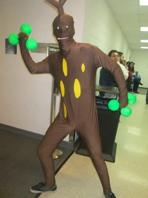 어둠의 포켓몬 코스프레