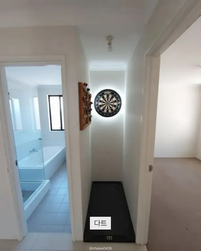 집안 애매한 공간 활용법.jpg