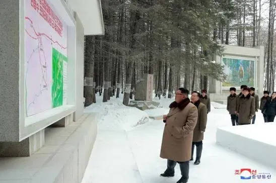 이해하면 무서운 북한사진 .jpg