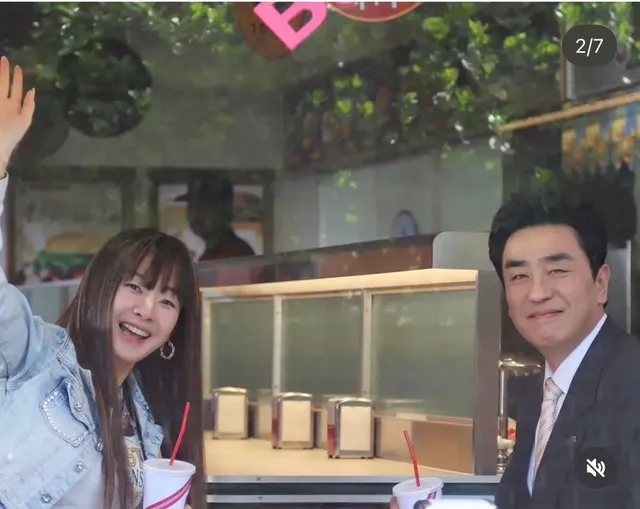 20대처럼 꾸몄다는 올해의 여배우