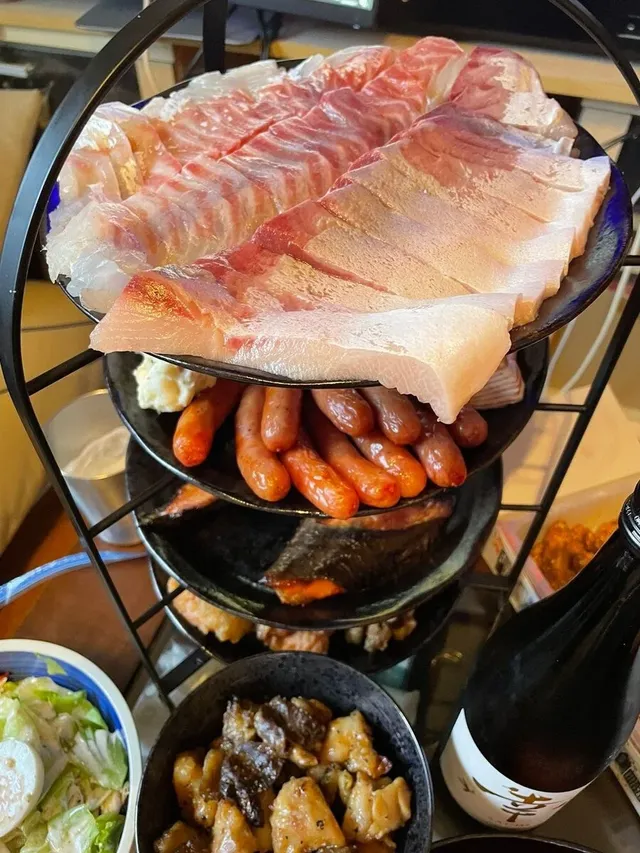 요즘 일본에서 유행이라는 사나이 티파티 세트