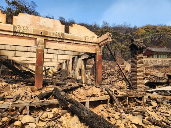 참담한 의성-안동 산불 문화유산 소실 근황