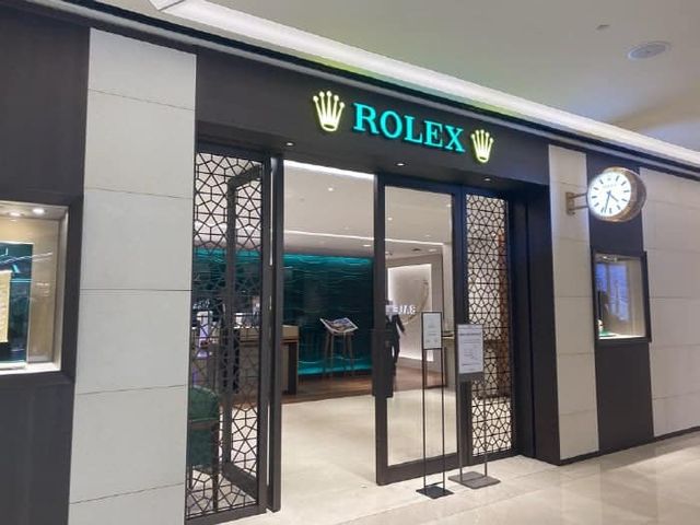 생각보다 빡세다는 요즘 명품시계 구매 난이도.......jpg