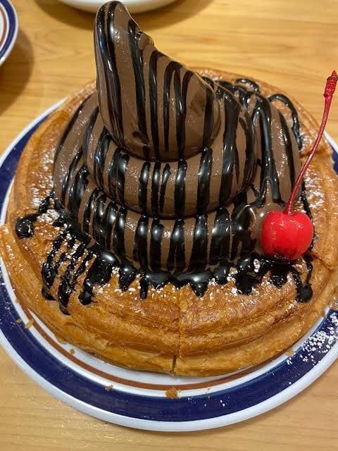 고디바랑 괜히 콜라보해서 망한 디저트