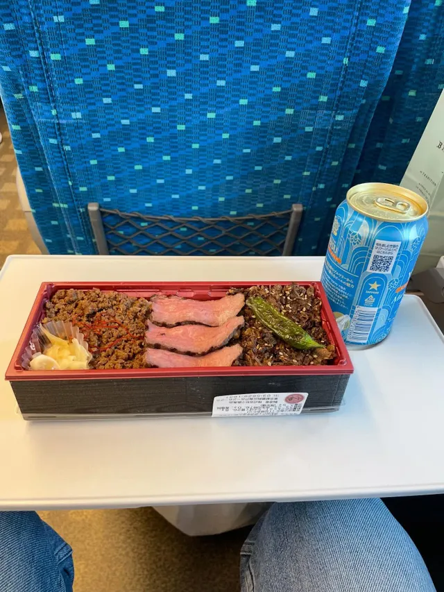 일본 기차에서 음식 좀 먹었는데 민폐일까?