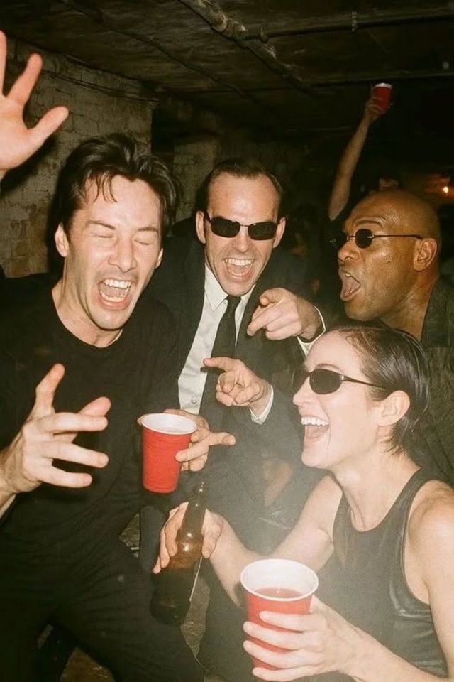 매트릭스 안이 생각보다 즐겁다