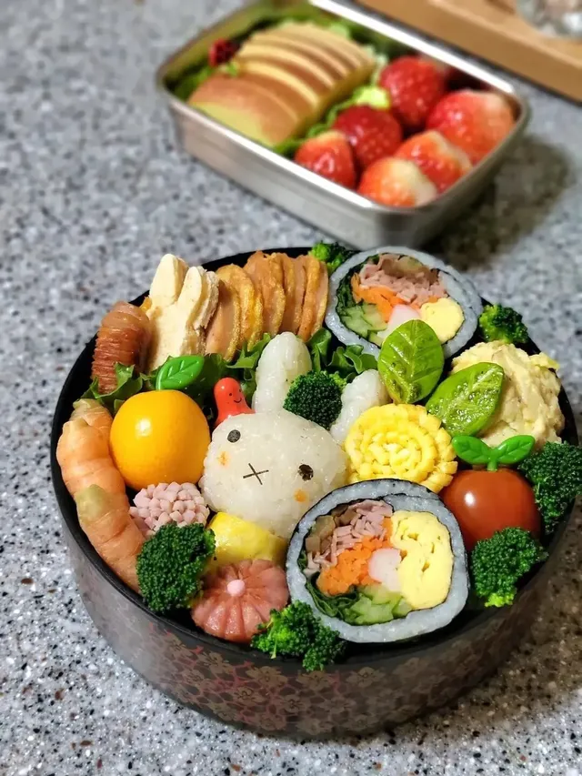 예고 다니는 딸을 위한 도시락