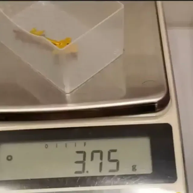 시금석에 금을 긁으면 얼마나 닳을까?