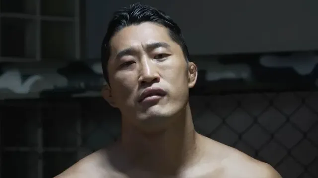 격투기 상대가 너무 세보여서 겁먹음