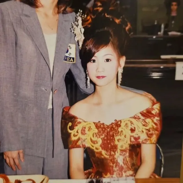 논란이라는 아이돌 소유의 어린 시절 사진