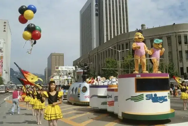 88올림픽 앞둔 서울의 분위기.jpg