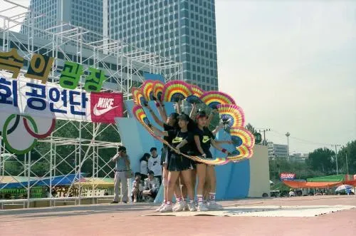 88올림픽 앞둔 서울의 분위기.jpg