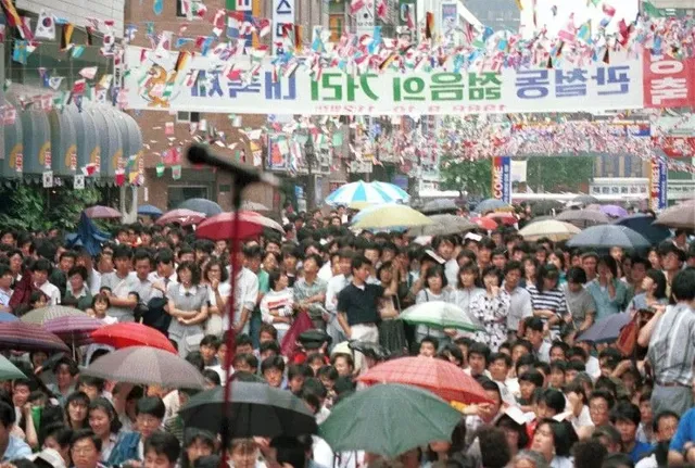 88올림픽 앞둔 서울의 분위기.jpg