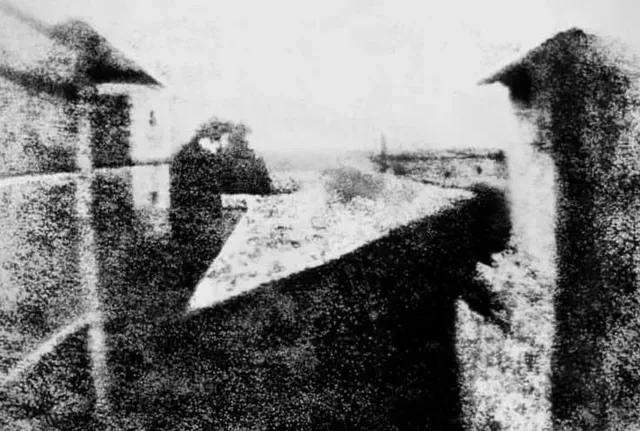 세계 최초로 찍힌 사진의 비밀