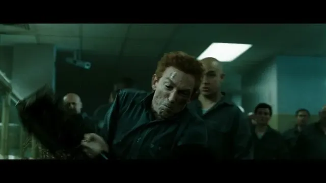 감옥안에 적이 너무 많을때 해결법