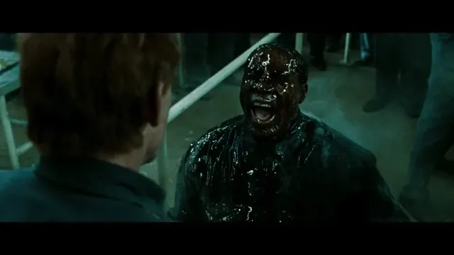 감옥안에 적이 너무 많을때 해결법