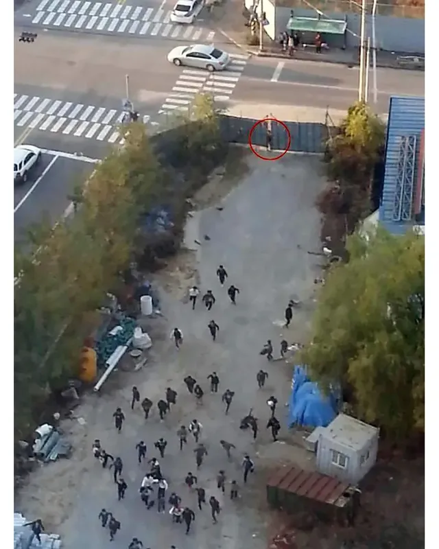 고딩들이 서열잡기 하길래 경찰부름