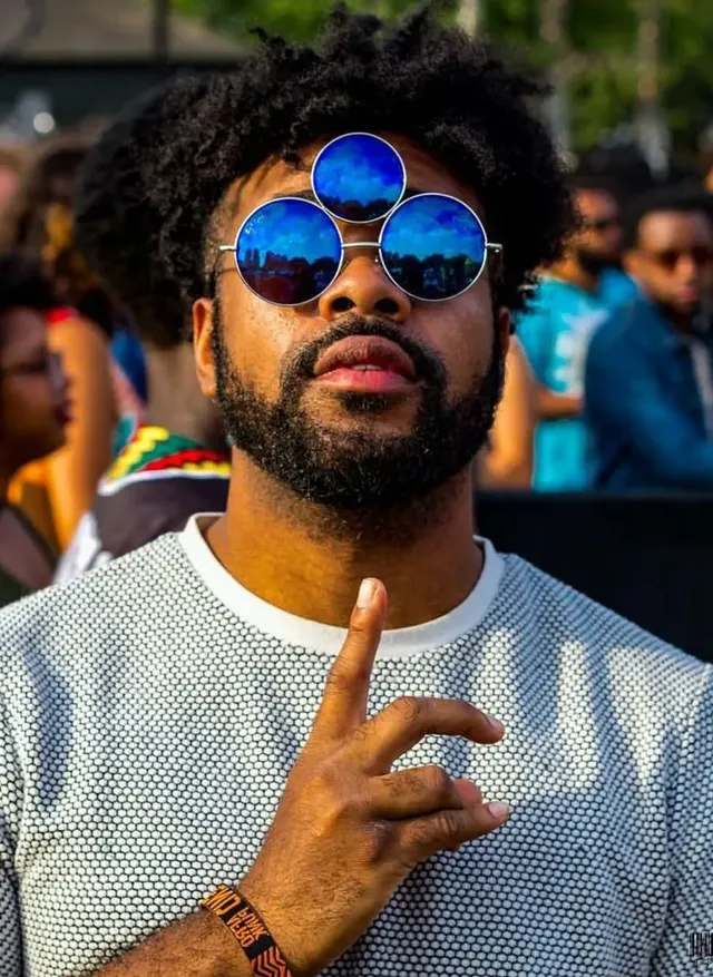 힙해보인다는 선글라스