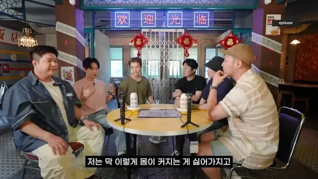 저는 몸이 막 커지는게 싫어서 운동을 잘 안해요