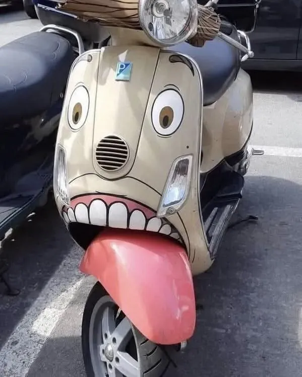 어느 스쿠터의 노즈 아트