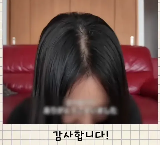 한국에 오자마자 핸드폰 잃어버린 일본여성.jpg