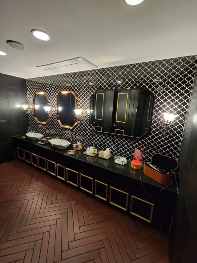 국내 빈티지 컨셉 레스토랑 레전드