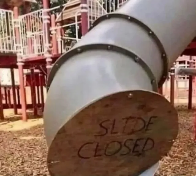 잘못된 안내문 위치