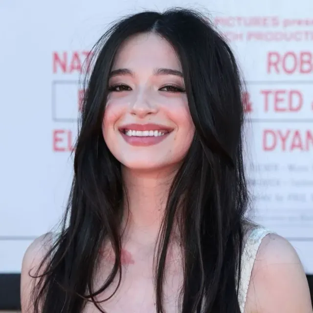 동양인 혼혈로 오해받은 백인들.JPG