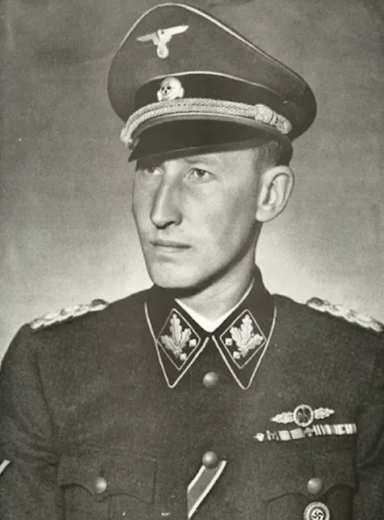 동양인 혼혈로 오해받은 백인들.JPG