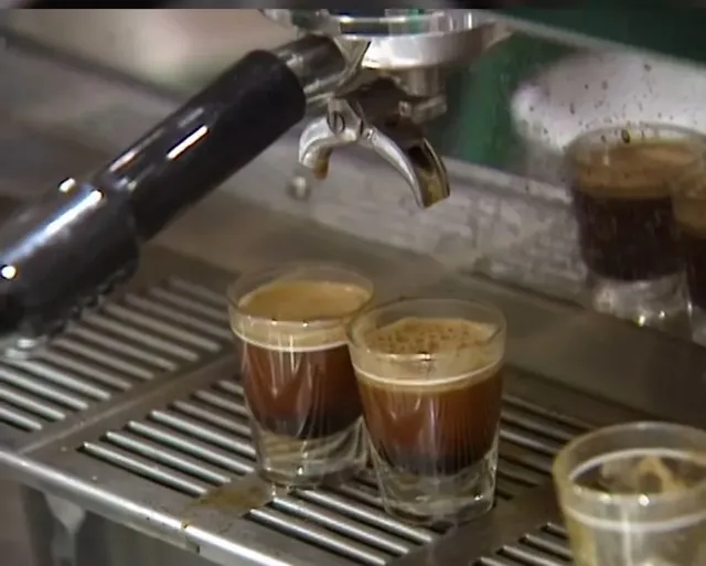 2001년 스타벅스 분위기.jpg