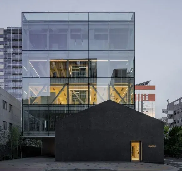 성수동 점령에 눈 돌아간 기업