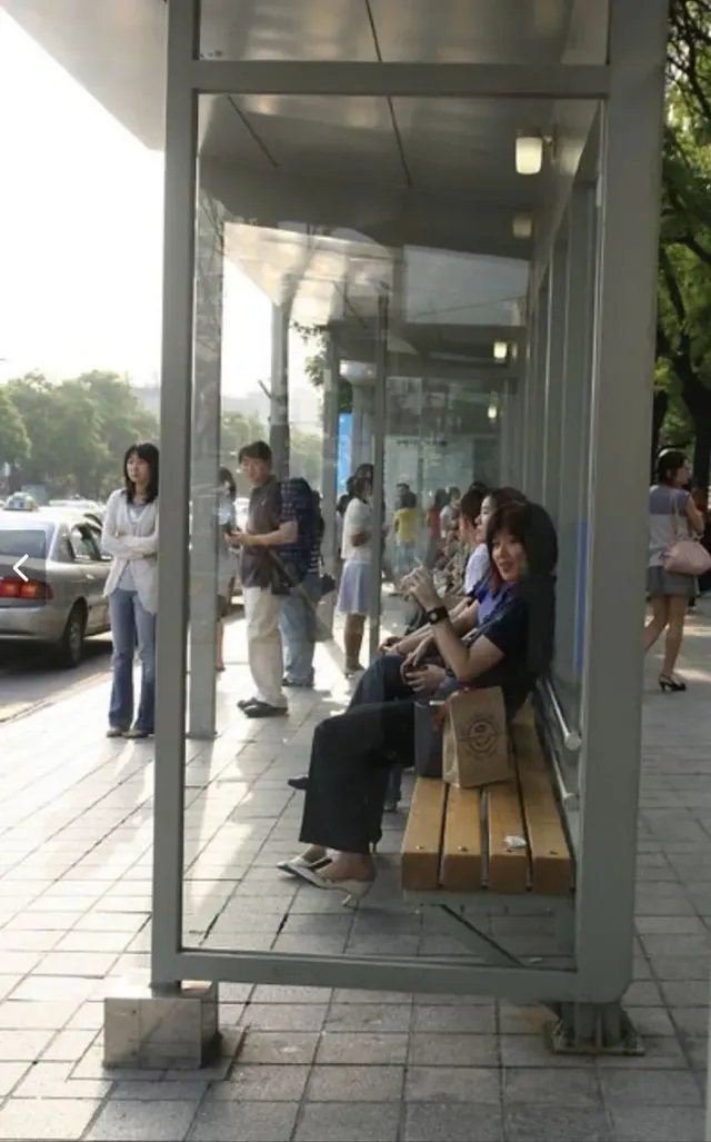 스마트폰 생기기전 2007년 모습.jpg