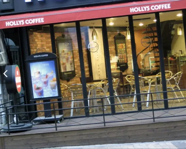 스마트폰 생기기전 2007년 모습.jpg