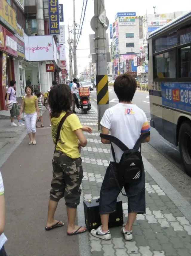 스마트폰 생기기전 2007년 모습.jpg