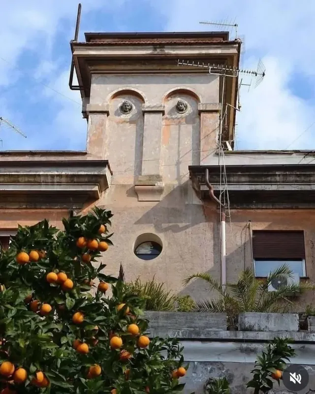 누군가 지켜보고 있는 느낌